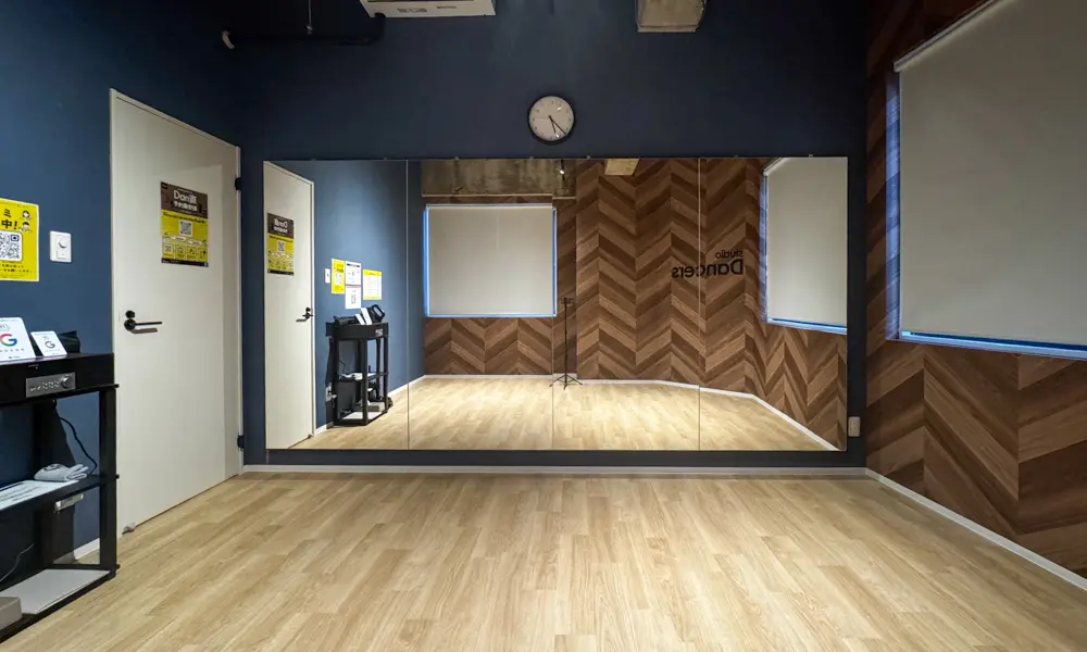宮崎駅周辺のおすすめレンタルスタジオ5選|Dancers宮崎店 Cスタジオ